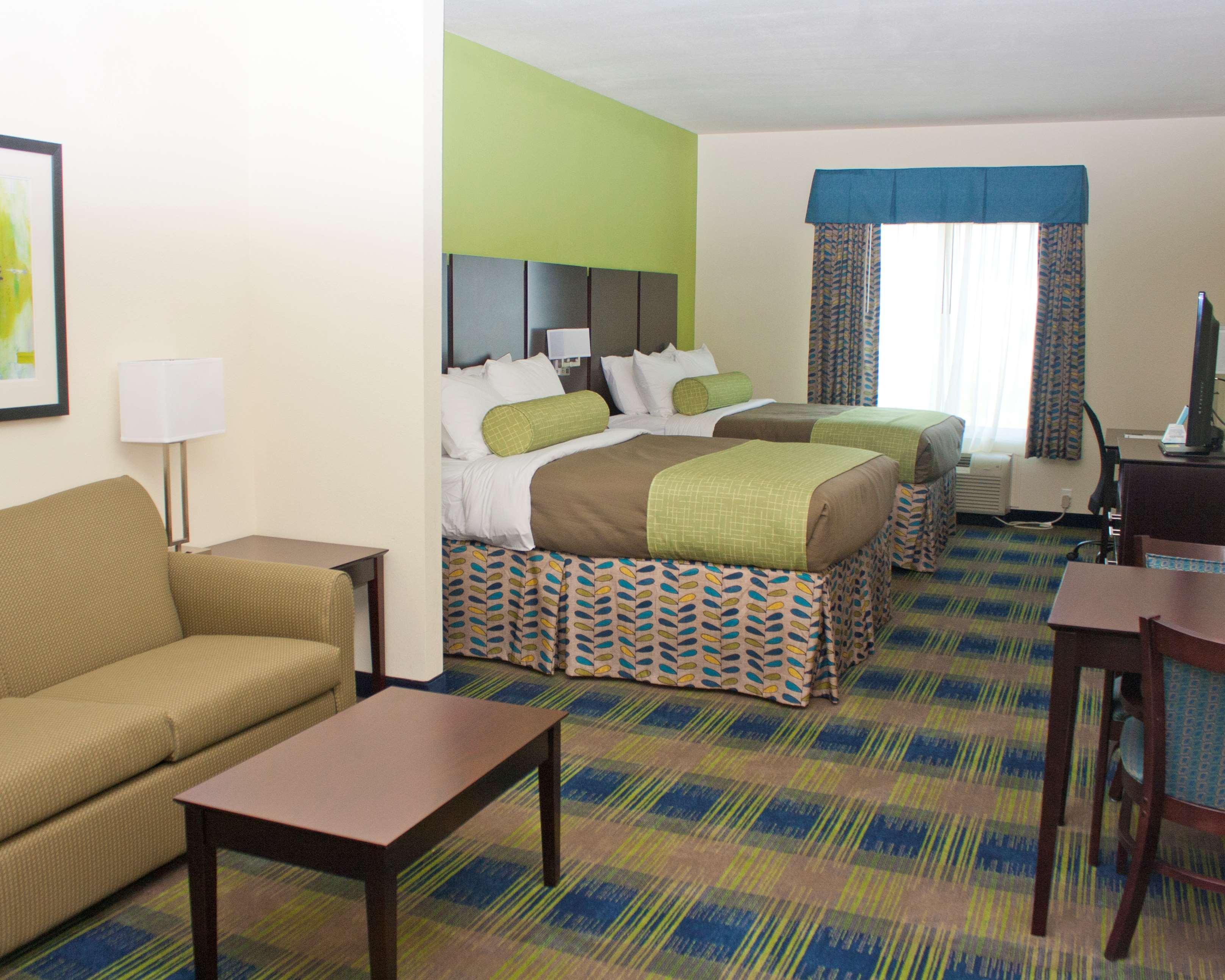 Best Western Plus Pratt Εξωτερικό φωτογραφία