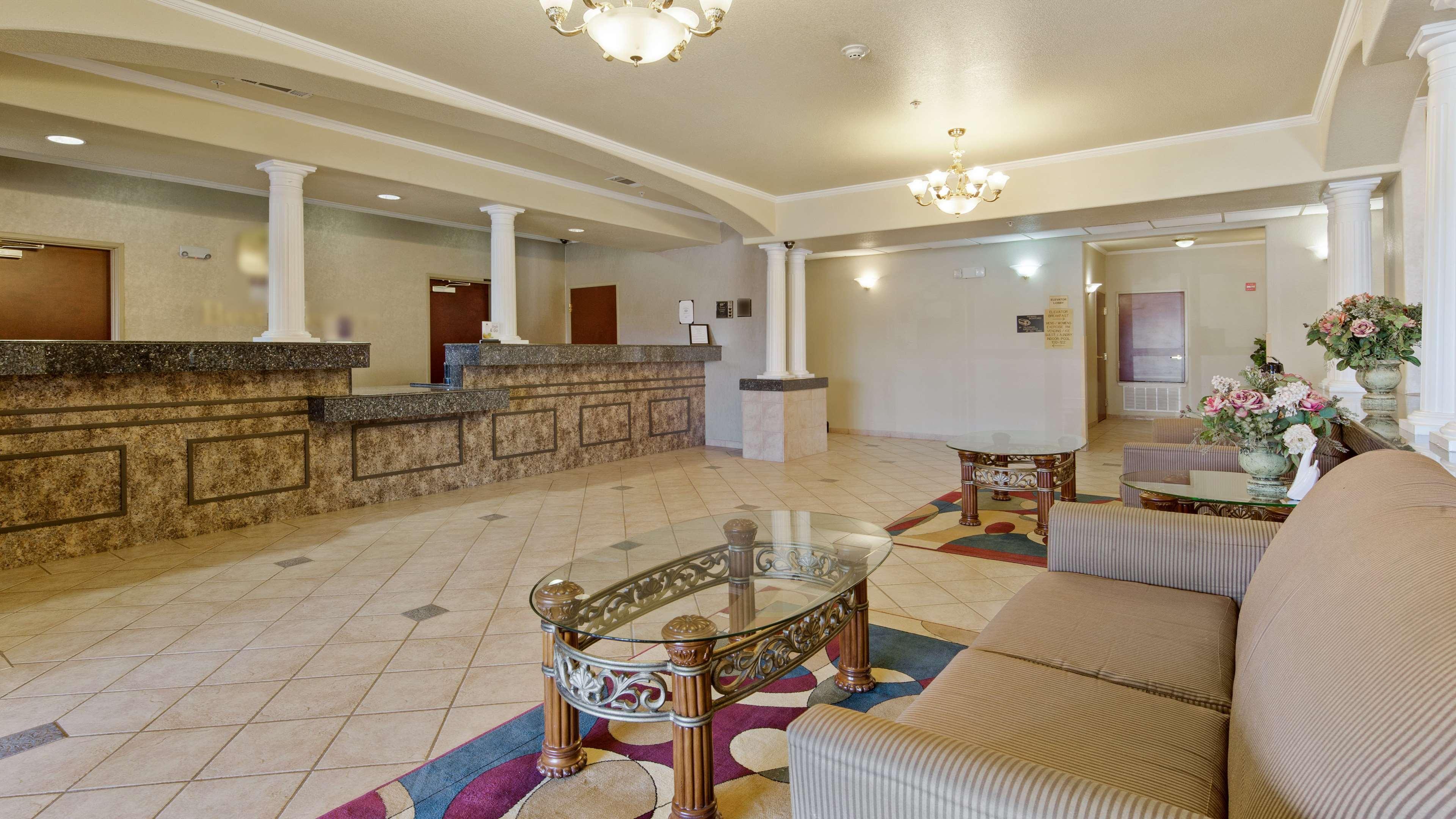 Best Western Plus Pratt Εξωτερικό φωτογραφία