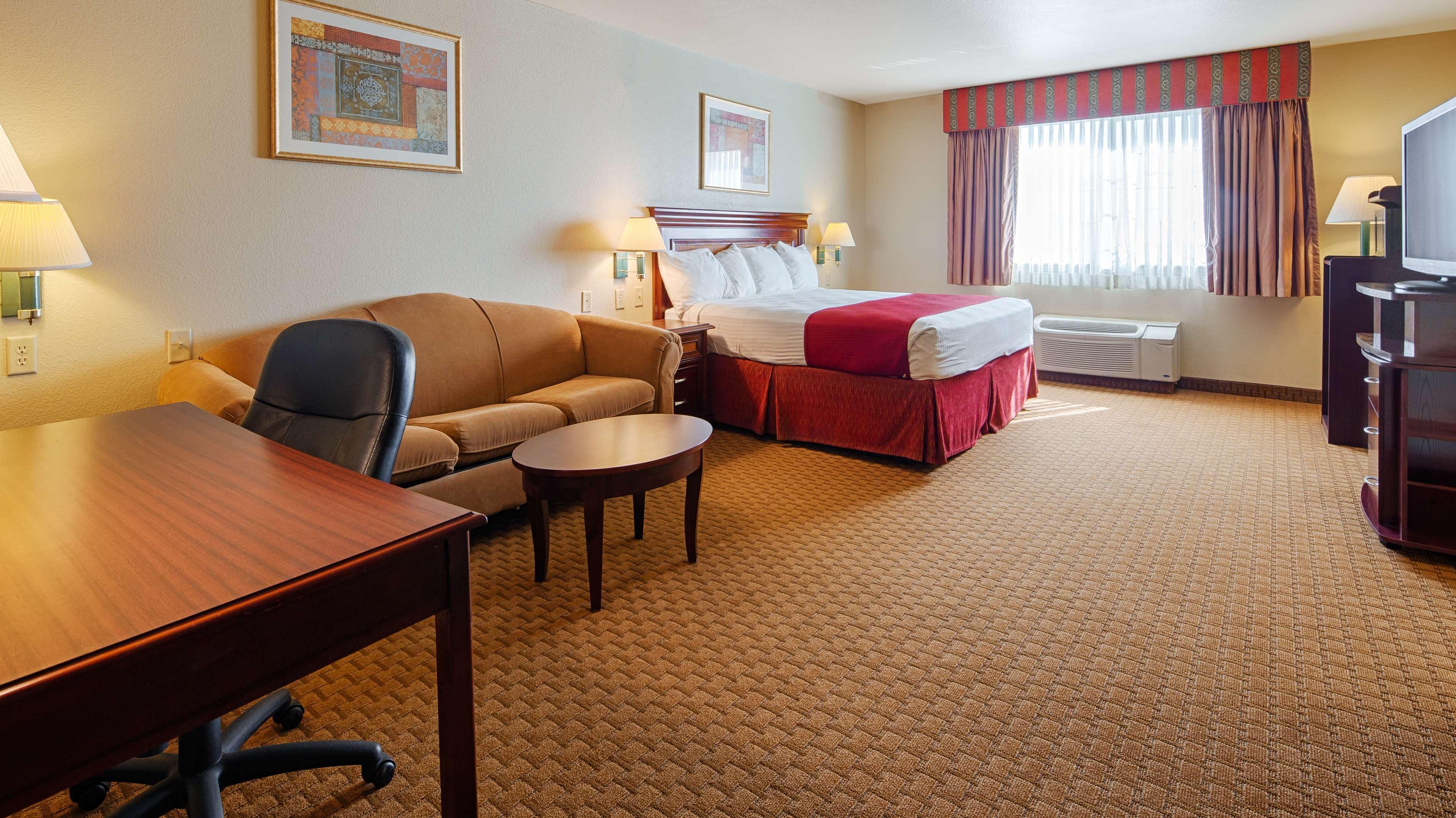 Best Western Plus Pratt Εξωτερικό φωτογραφία