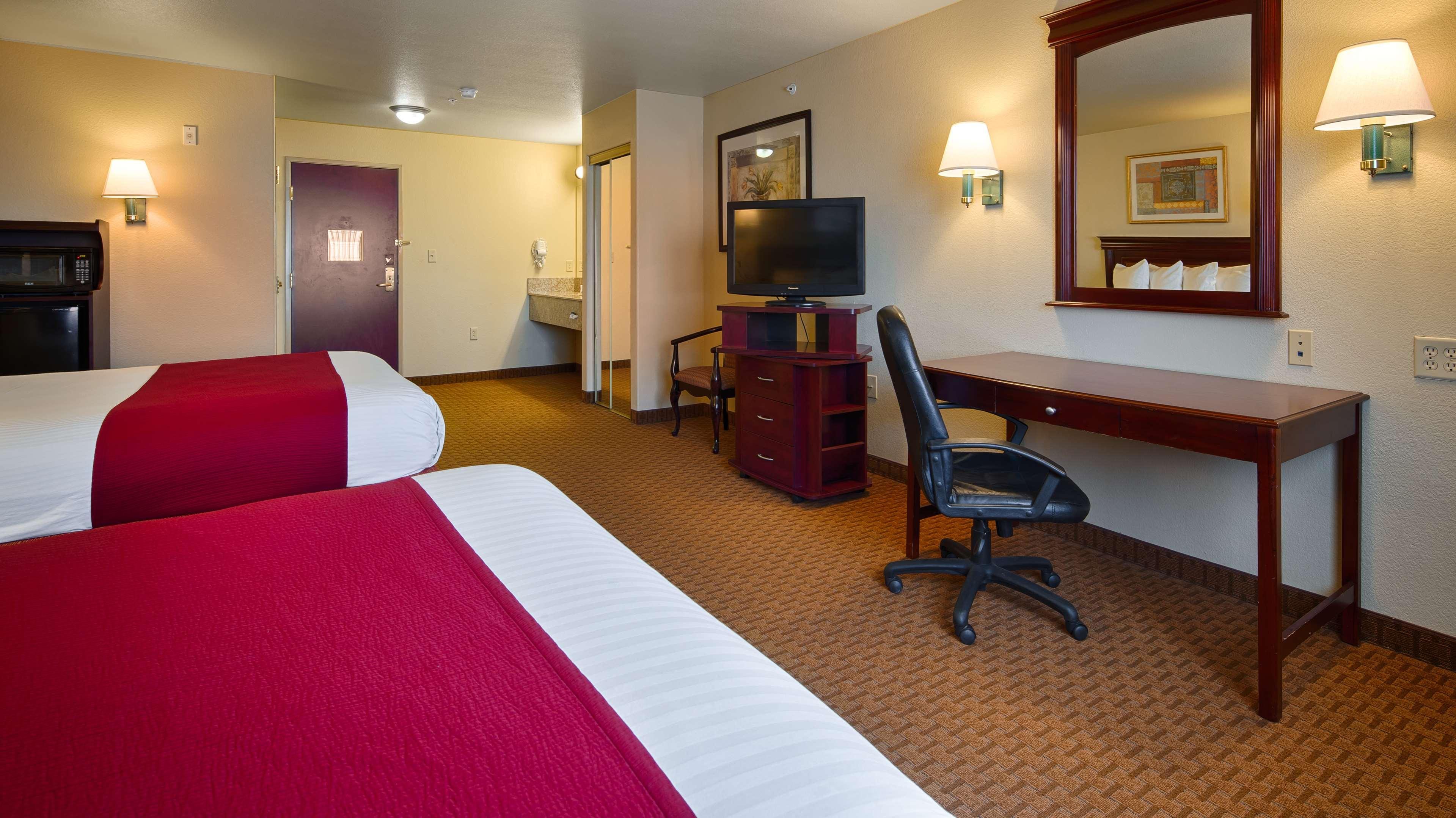 Best Western Plus Pratt Εξωτερικό φωτογραφία