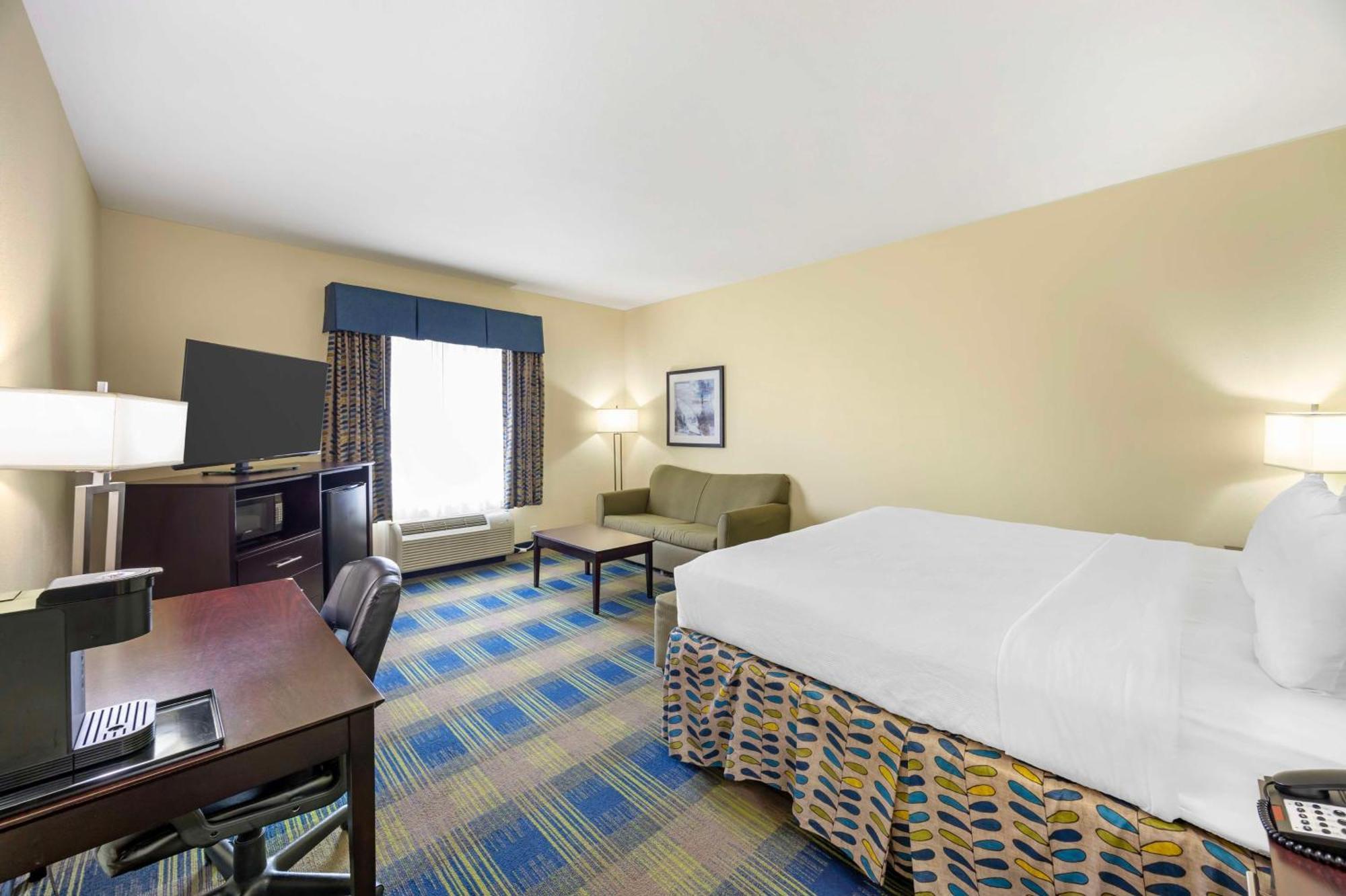 Best Western Plus Pratt Εξωτερικό φωτογραφία