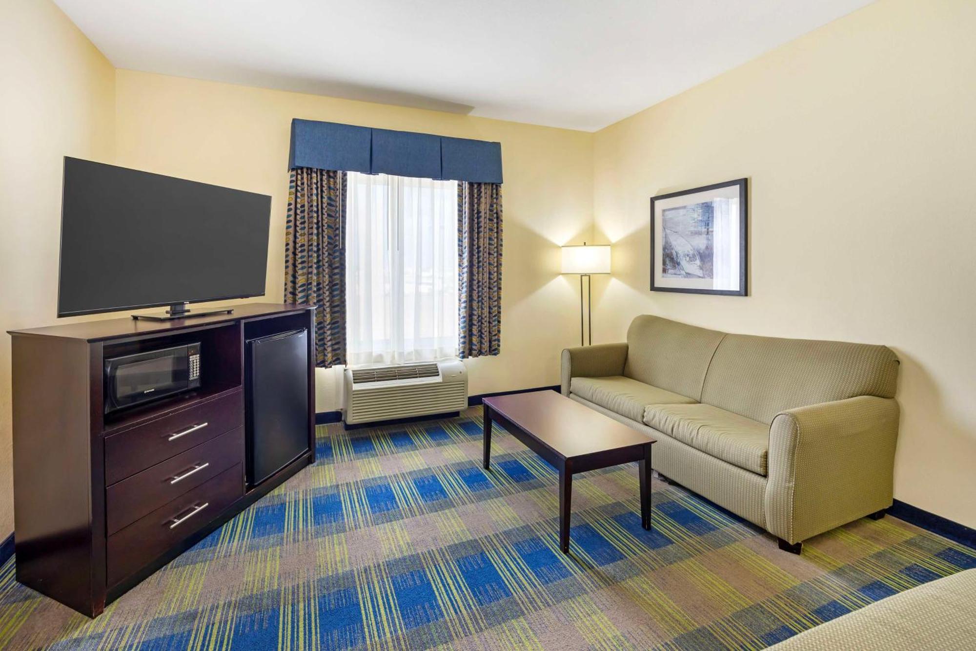 Best Western Plus Pratt Εξωτερικό φωτογραφία