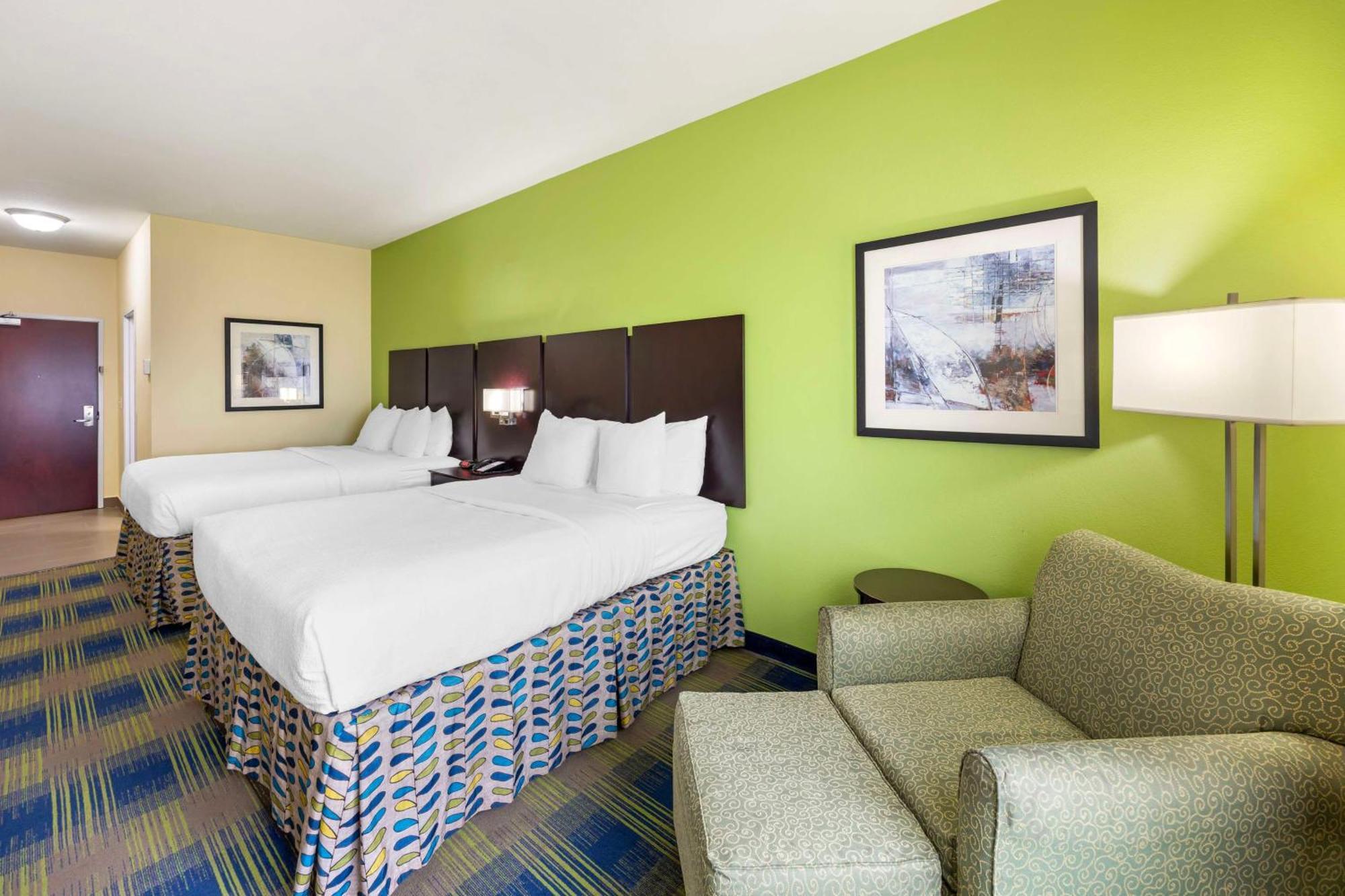 Best Western Plus Pratt Εξωτερικό φωτογραφία