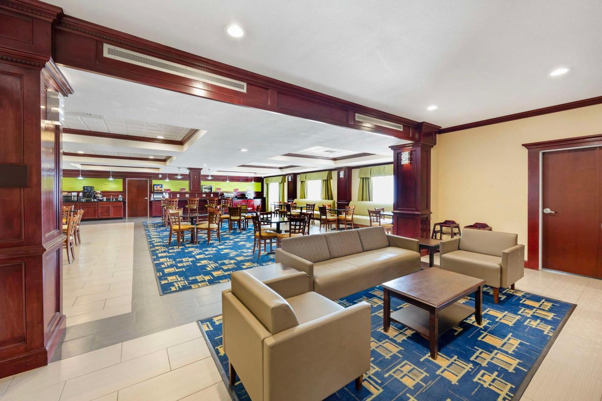 Best Western Plus Pratt Εξωτερικό φωτογραφία